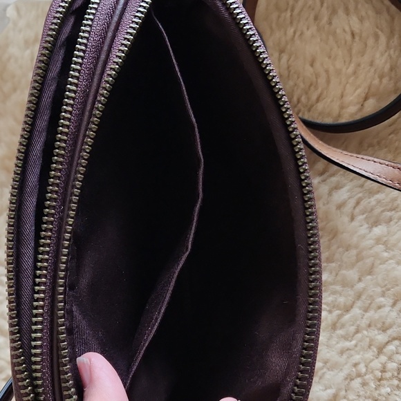 NWT Coach Legacy Jacquard Cranberry & Oxblood Leather Camera Bag Crossbody ❤️🤎 - Picture 12 of 16